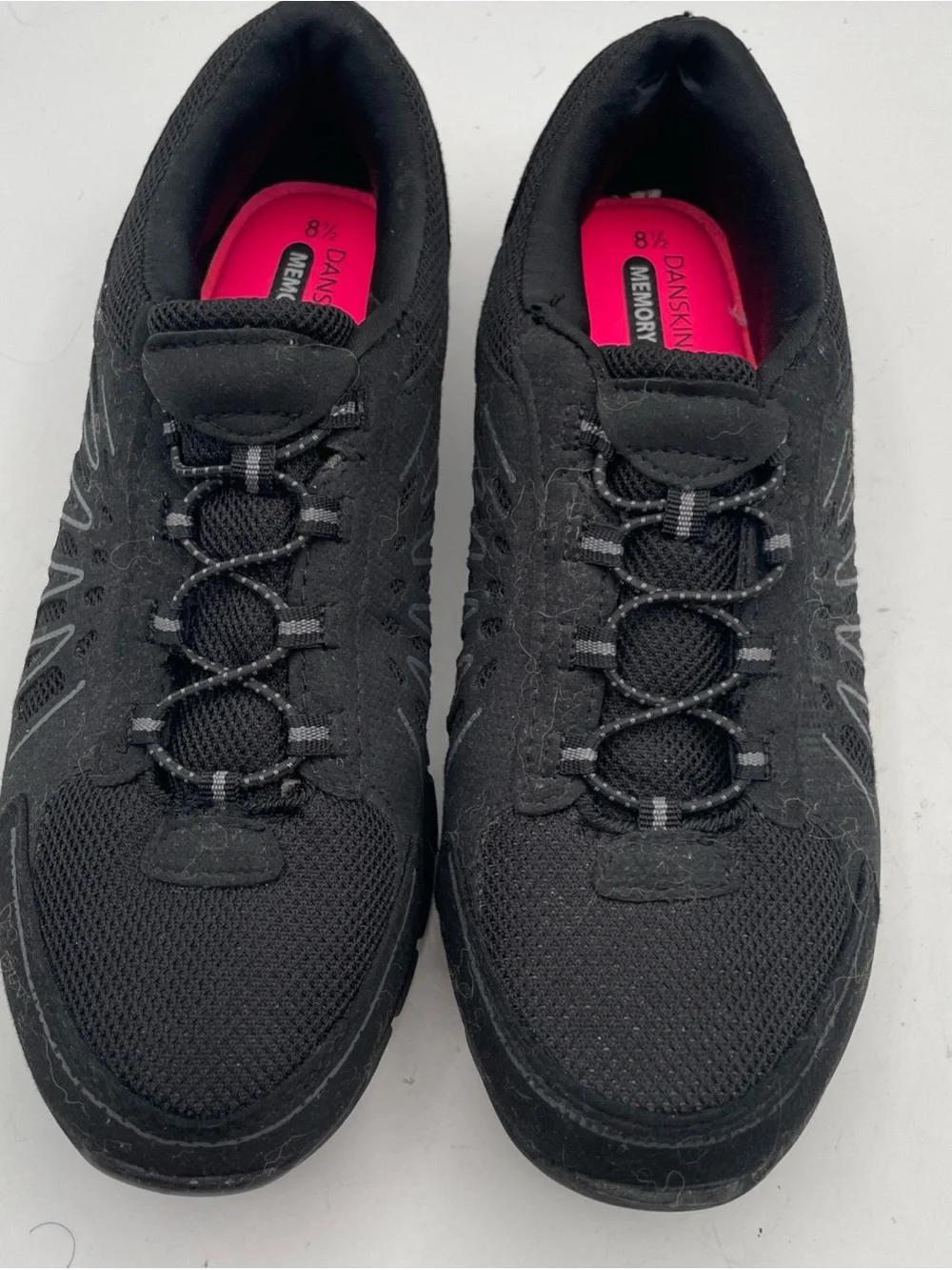 Danskin Now Memory Foam Women's Athletic Walking Shoes Black Size 8.5 Bungee